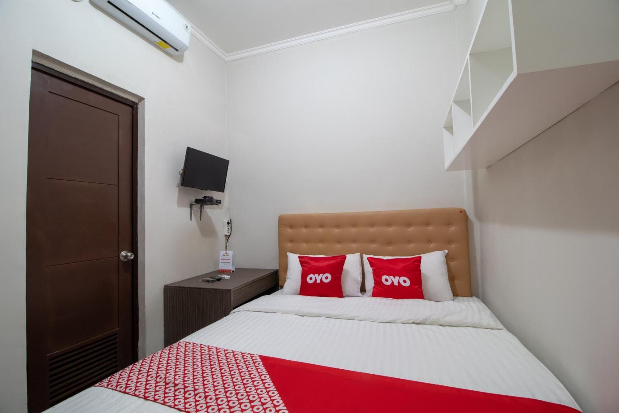 Oyo 3253 Sofia Residence Telukjambe Eksteriør bilde