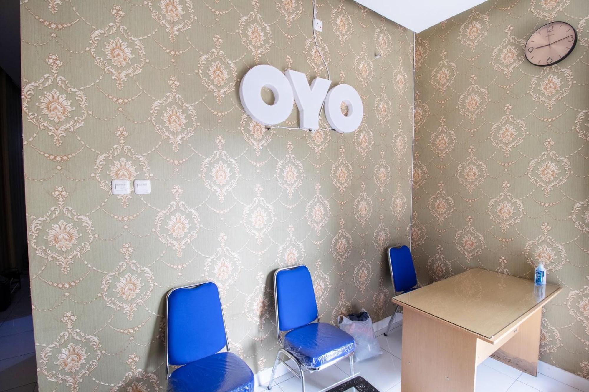 Oyo 3253 Sofia Residence Telukjambe Eksteriør bilde